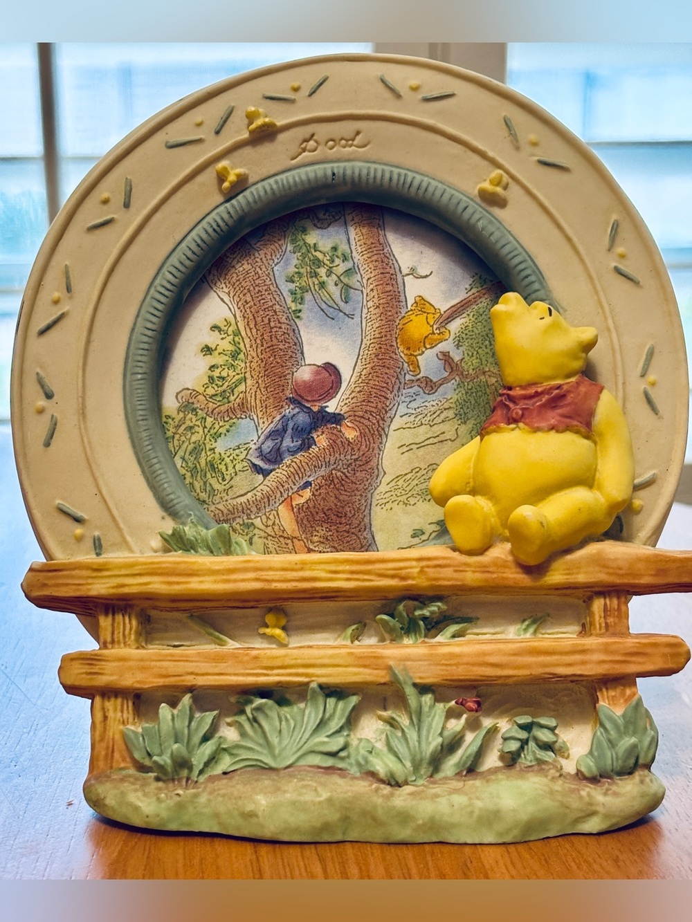 Winnie-the-Pooh Ceramic Picture Frame ~ Vintage Collectible ~ Winnie the Pooh